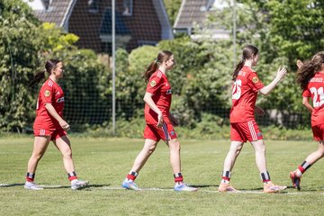Bild 21 - wBJ Hamburger SV - Hertha BSC : Ergebnis: 5:2